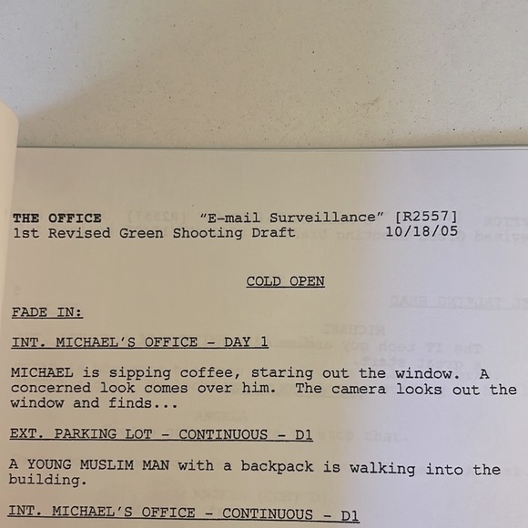 Signed The Office script - Picture 4 of 4